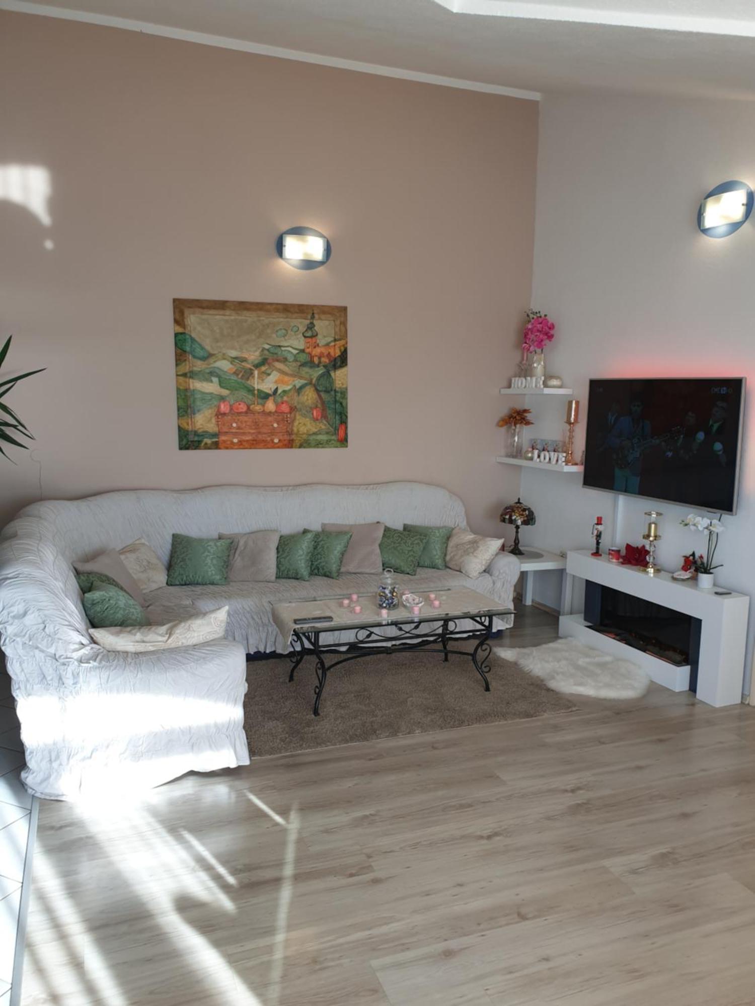 Apartmani Mlikotic 두기라트 객실 사진