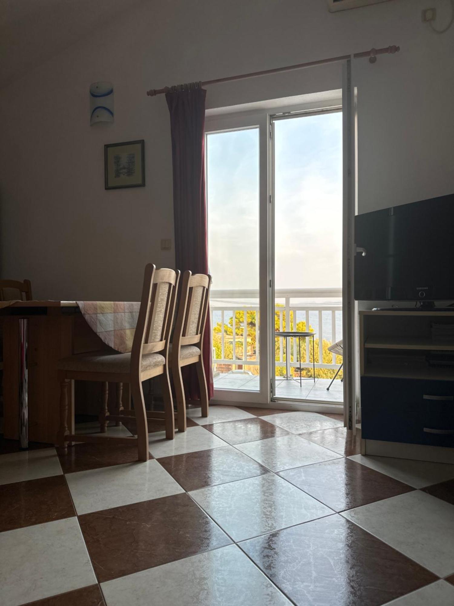 Apartmani Mlikotic 두기라트 외부 사진